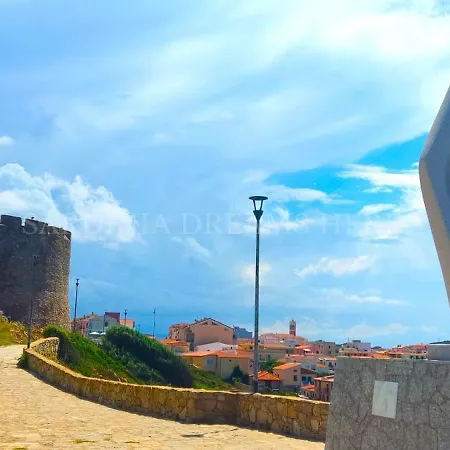 Casa Lorenza A 300 M Dalla Rena Bianca شقة سانتا تيريزا غالّورا